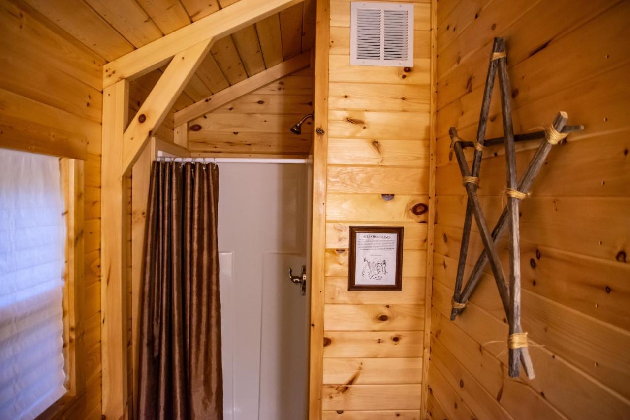 Avenwood Cabins Лоуган Екстериор снимка