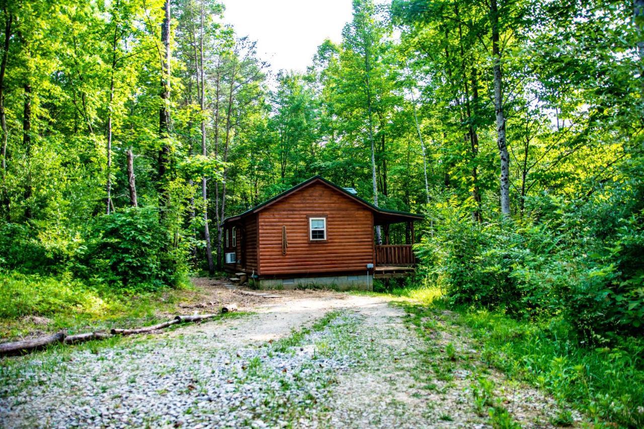 Avenwood Cabins Лоуган Екстериор снимка