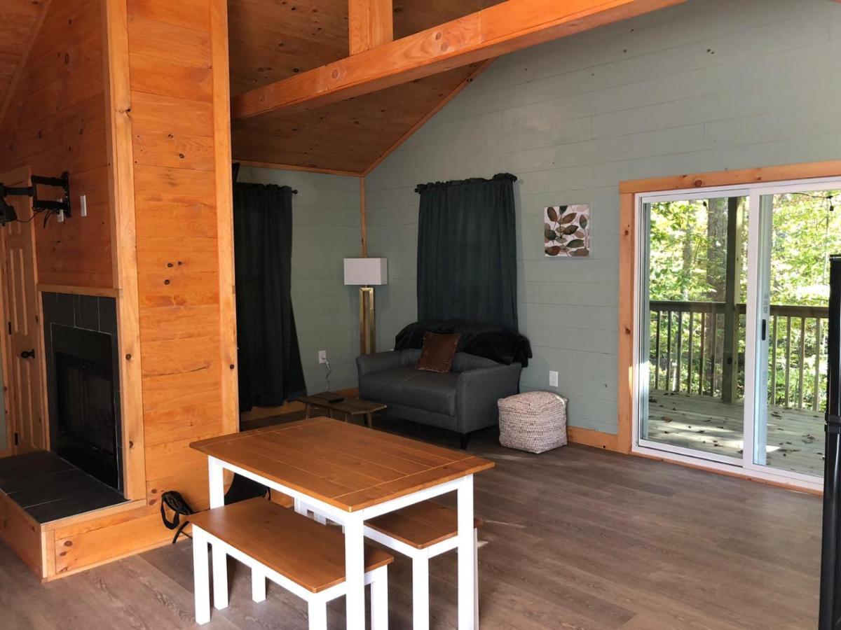 Avenwood Cabins Лоуган Екстериор снимка