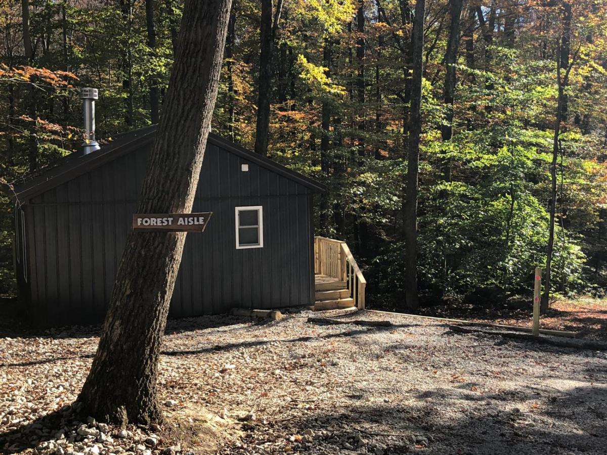Avenwood Cabins Лоуган Екстериор снимка