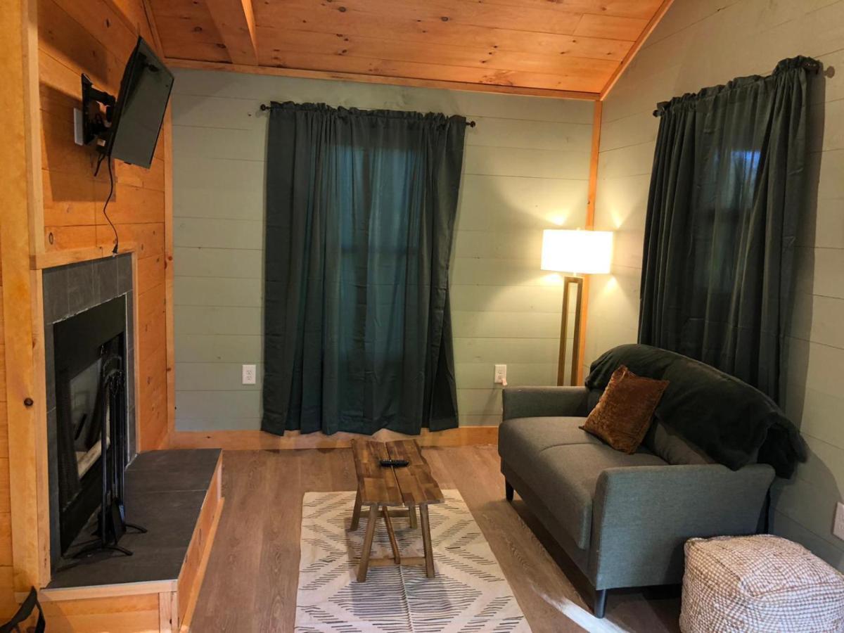 Avenwood Cabins Лоуган Екстериор снимка
