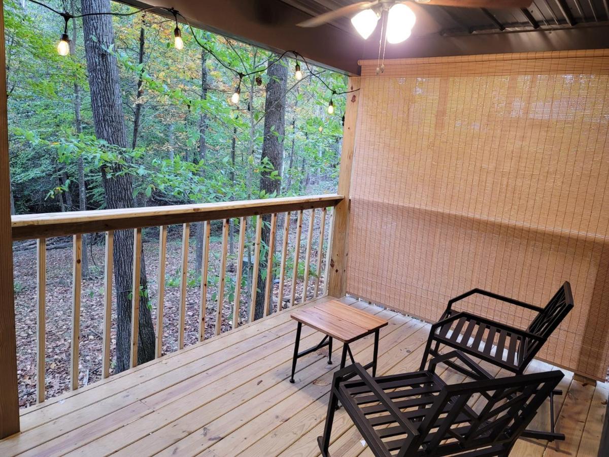 Avenwood Cabins Лоуган Екстериор снимка